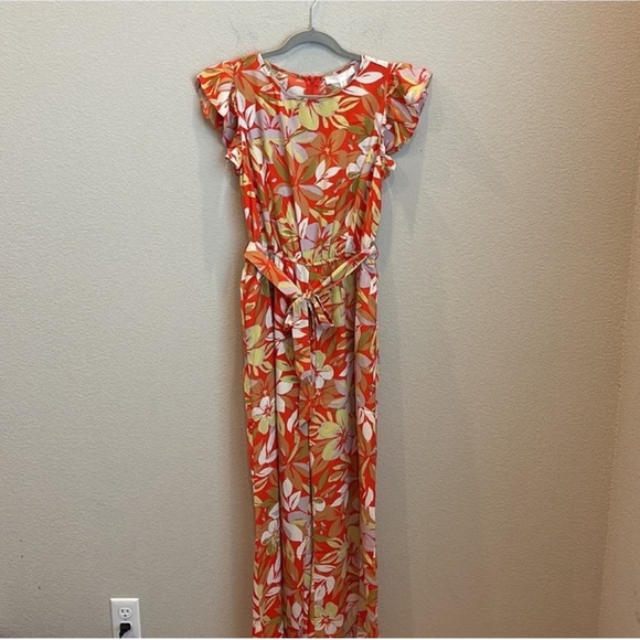 NWT Adyson Parker Cap Sleeve Floral Jumpsuit Size Medium - Picture 2 of 9